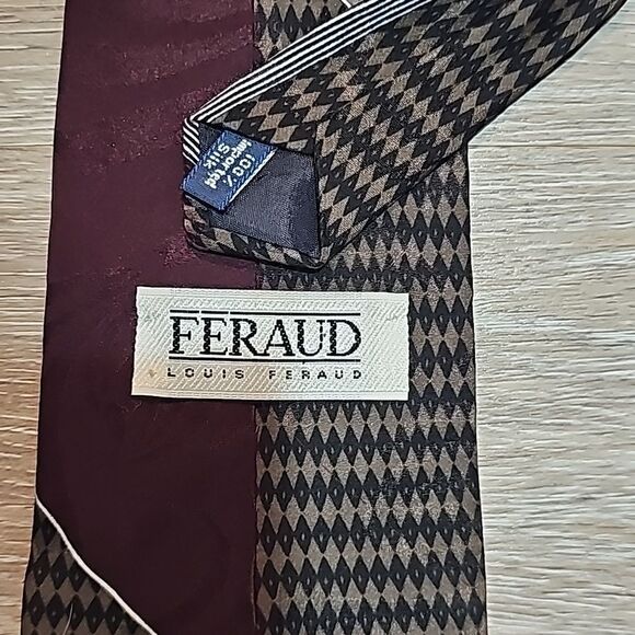 Louis Feraud tie 👔 - Picture 3 of 3